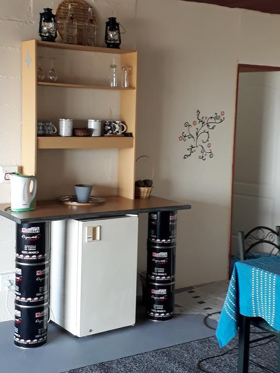 Jack'S Seaview Inn Bettyʼs Bay Exteriör bild